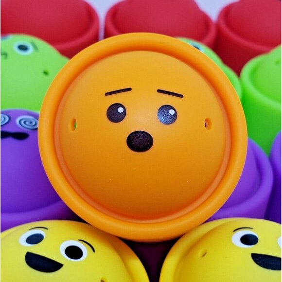 Learning Resources Rainbow Emotions Fidget Poppers Bucket of 24 Sensory LER5572 - Picture 15 of 15
